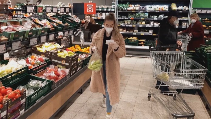 Nákup pre seniorku.