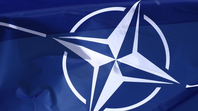 Členské štáty NATO sa dohodli, že Ukrajine poskytnú v budúcom roku vojenskú pomoc za 40 miliárd