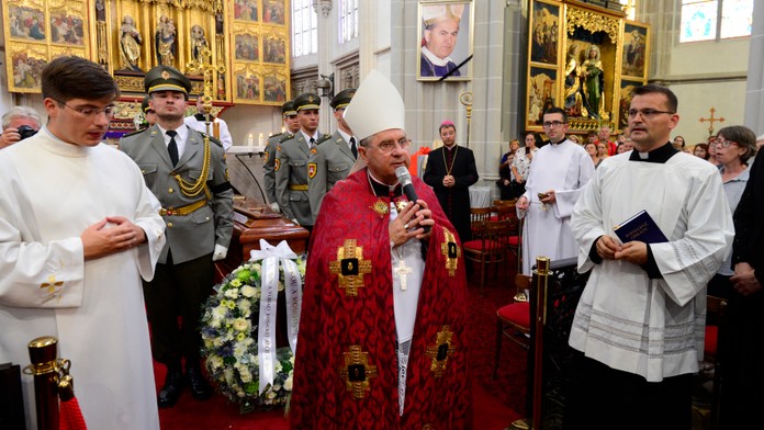 Konferencia biskupov Slovenska má nového predsedu. Zvolenského nahradil Bober