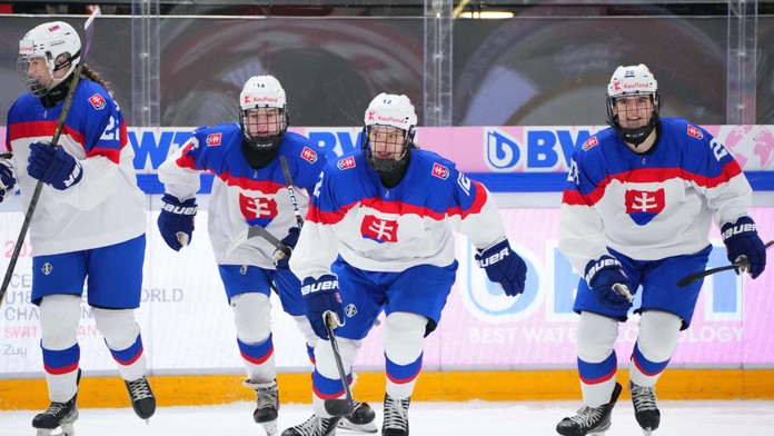 MS žien U18: Fínska kliatba pokračuje. Slovenky nedokázali využiť presilovky, končia vo štvrťfinále