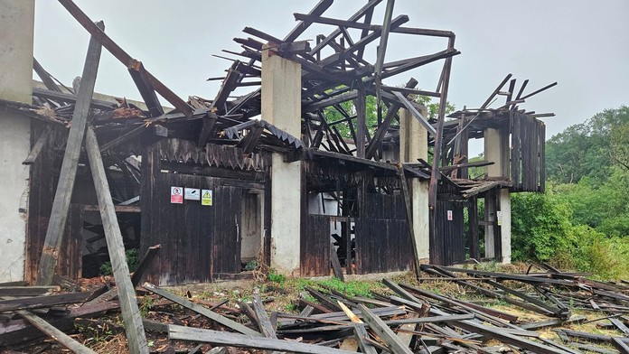 Slovensko prišlo o národnú kultúrnu pamiatku. Počas víchrice na východe sa zrútila unikátna sušiareň bylín