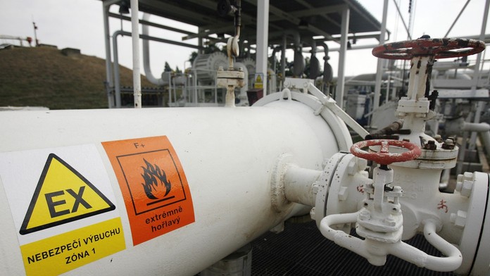 Do Česka opäť prúdi ropa cez ropovod Družba. Dôvod výpadku je stále nejasný