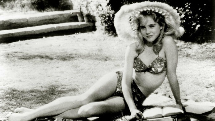 Lobotkov príchod do Neapolu naberá reálne kontúry