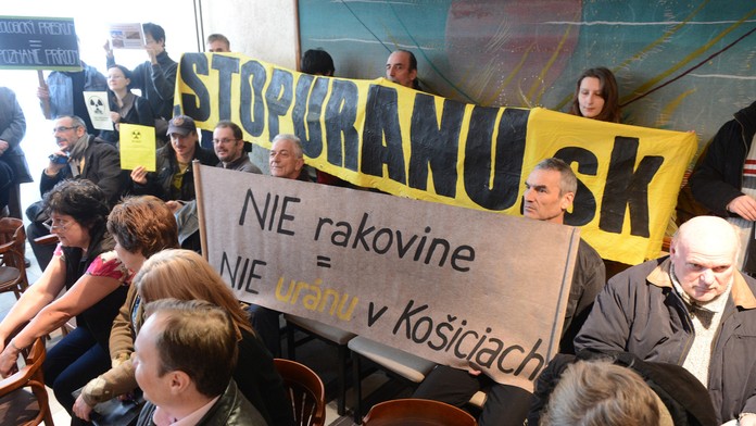 Protest proti ťažbe uránu v Košiciach v roku 2013