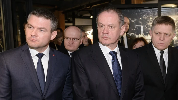 Na snímke zľava  predseda NR SR Peter Pellegrini, prezident SR Andrej Kiska, predseda vlády SR Robert Fico