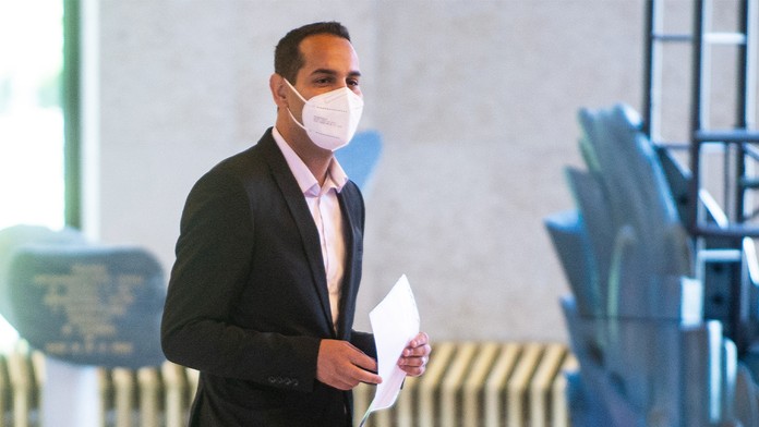 Poslanec Ján Herák.