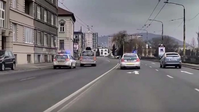 nahanacka.jpg