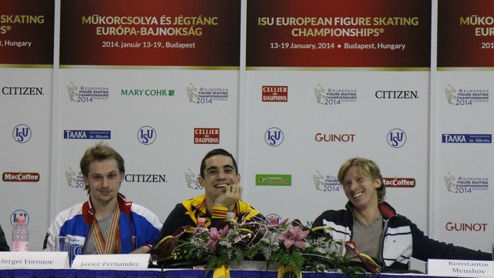 Dobrá nálada na tlačovej konferencii