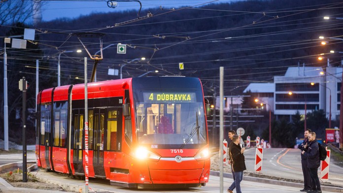 Električka v Bratislave sa predĺži. Nová trať má stáť 50 miliónov eur