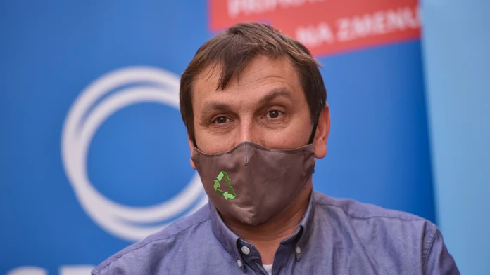 Na snímke predseda mimoparlamentnej politickej strany Spolu Juraj Hipš