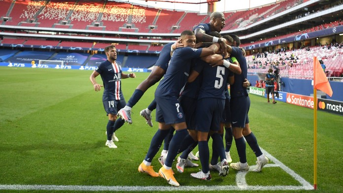 Statočný a krásna - Korhan