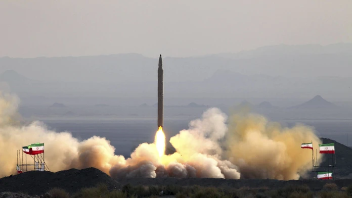Test iránskej rakety Kiam-1 (povstanie).