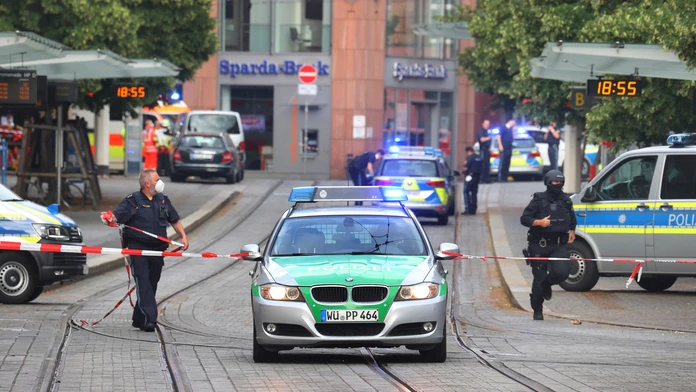 Pri útoku nožom vo Würzburgu zahynuli traja ľudia, sedem osôb zranili