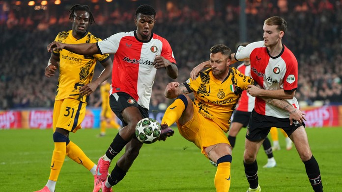 Kapitán vyzdvihol kvalitu súpera, tréner označil kľúčový moment. Feyenoord nezvládol prvý duel