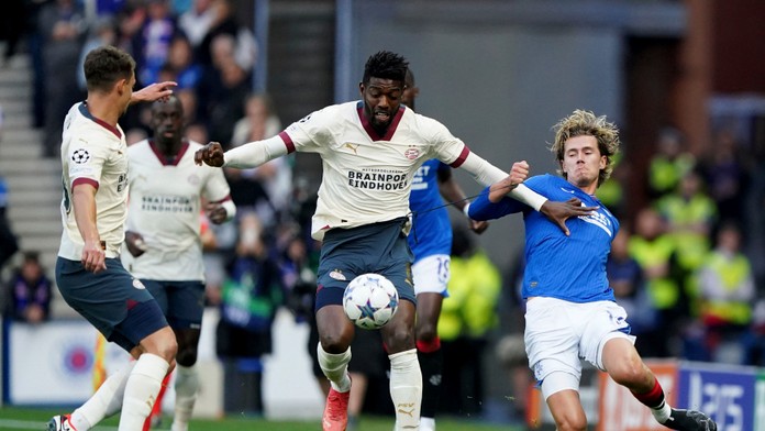 Kodaň v zostave s Vavrom uspela v Poľsku a vypracovala si dobrú pozíciu. PSV uhral remízu v Glasgowe