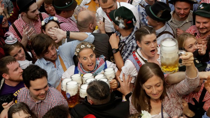 Začal sa mníchovský Oktoberfest.