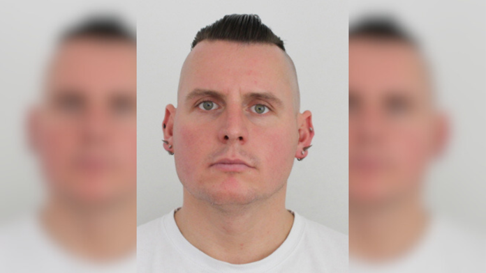 Daniel Bombic, známy ako Danny Kollar