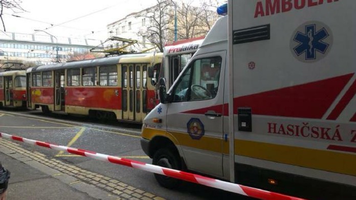 Zrážka električiek na Floriánskom námestí v Bratislave