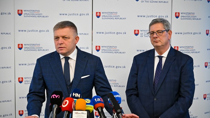 Sadzby za ekonomickú i majetkovú trestnú činnosť pôjdu dole, avizoval Fico