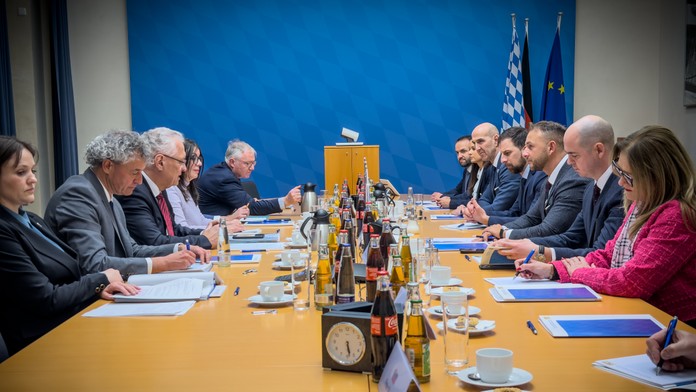 Šutaj Eštok hovoril v Bavorsku o migrácii a bezpečnostných hrozbách