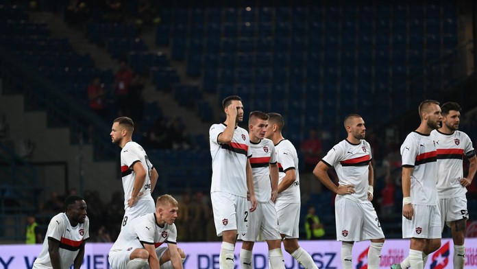 Nepotiahli skúsení lídri ani mladíci. Každý z nás sa musí pozrieť na seba, vravela po vypadnutí posila Spartaka