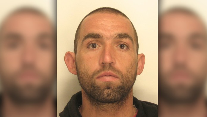 Poznáme tvár Slováka, ktorého telo našli bez hlavy a genitálií v rieke v Plzni. Polícia žiada o pomoc