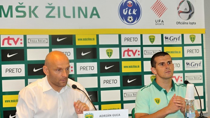 Tréner MŠK Žilina Adrián Guľa a kapitán Viktor Pečovský. 
