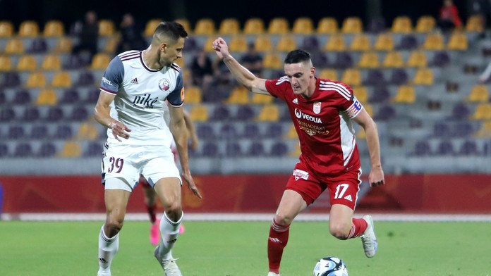 Nakukol aj do reprezentácie, v lige patril k najlepším. Pilier Podbrezovej mení dres, odchádza do zahraničia