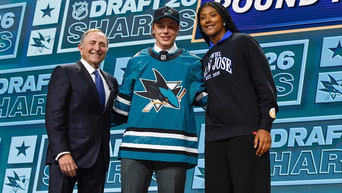Experti v zámorí hodnotili draft NHL. San Jose je víťazom, tímy Slovákov sa nevyznamenali