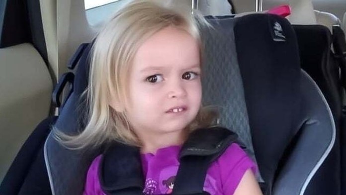 Slávny meme obrázok Sideeying Chloe.