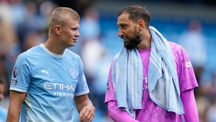 Tottenham ani v treťom kole nenašiel recept, ako rozvlniť sieť, no uhral bod. Haaland vystrelil triumf City