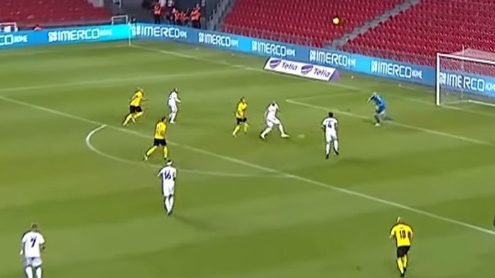 Kolízia Vavra s Joronenom.