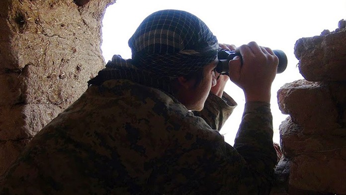 Vzbúrenci dobyli dôležité mesto v sýrskej provincii Idlib.