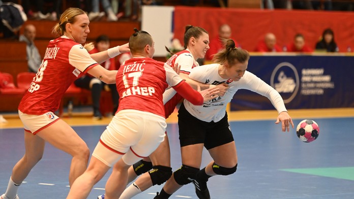 Slovenské hádzanárky v prvom zápase baráže o postup na MS nestačili na Chorvátky. O výhru prišli v závere