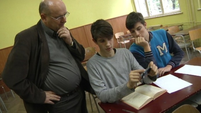 Aplikácia v mobile vypočíta príklady