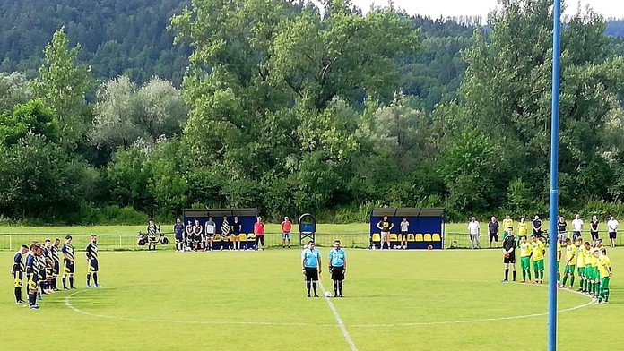 Fanúšik vytiahol na delegáta zbraň a priložil mu ju k hlave. Film? Nie, šiesta slovenská liga