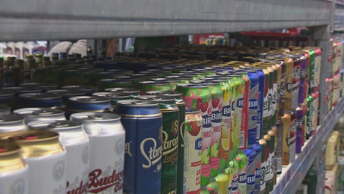 V jednej izbe sa tlačia siesti.