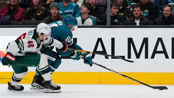 VIDEO: Bez neho by sme ten dôležitý gól nestrelili. Regendu v NHL po návrate z farmy ihneď chvália