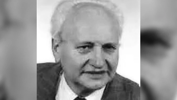  Alexander Jurko.