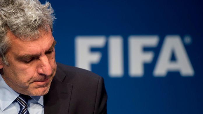 Hovorca FIFA Walter De Gregorio. 