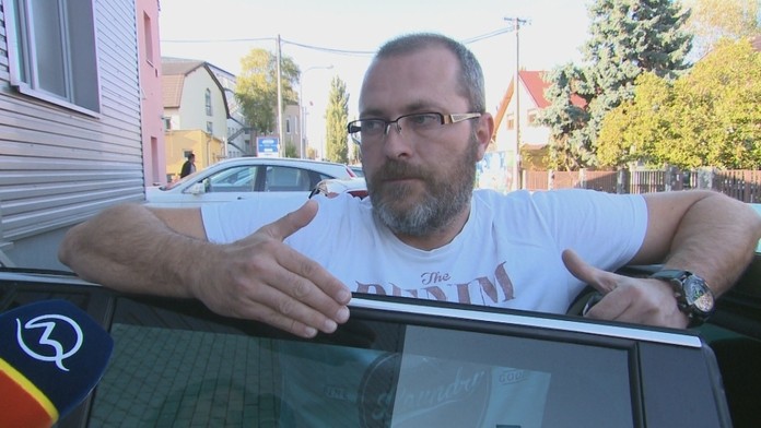 Zničené budovy po zemetrasení v tureckom meste Elazig.jpg