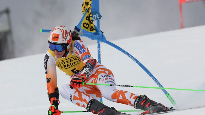 Vlhová skončila v Kronplatzi aj druhýkrát mimo pódia. Shiffrinová opäť prevalcovala konkurenciu