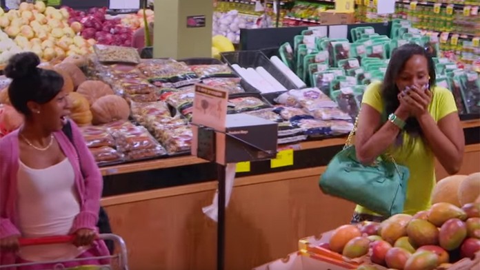 Hovoriace potraviny poriadne vystrašili zákazníkov.