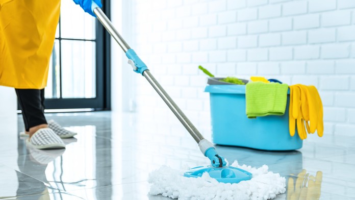 Muž mal po použití čistiaceho prostriedku poškodené pľúca. Česká lekárka upozorňuje na nesprávne použitie