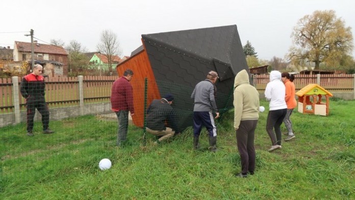 Zo zásahu hasičov.