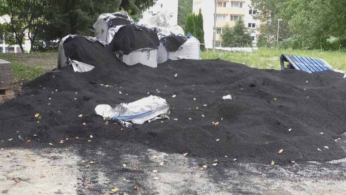 Gumoasfalt na detské ihrisko.