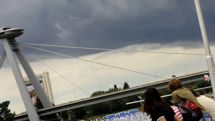 Letná búrka - ilustračné foto.