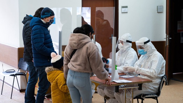 Princ Harry a Meghan prezradili pohlavie bábätka v rozhovore s Oprah