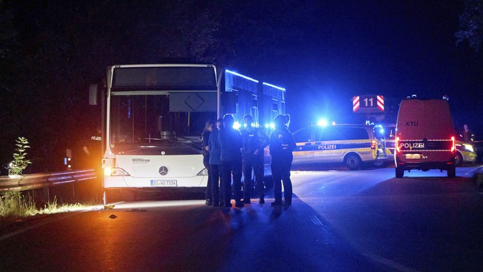 Autobus zadržaný políciou (ilustračná snímka)