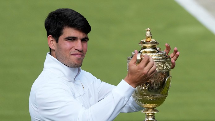 Dvojnásobné dobytie Anglicka. Musíme to osláviť, reagoval na triumf Španielov šampión Alcaraz